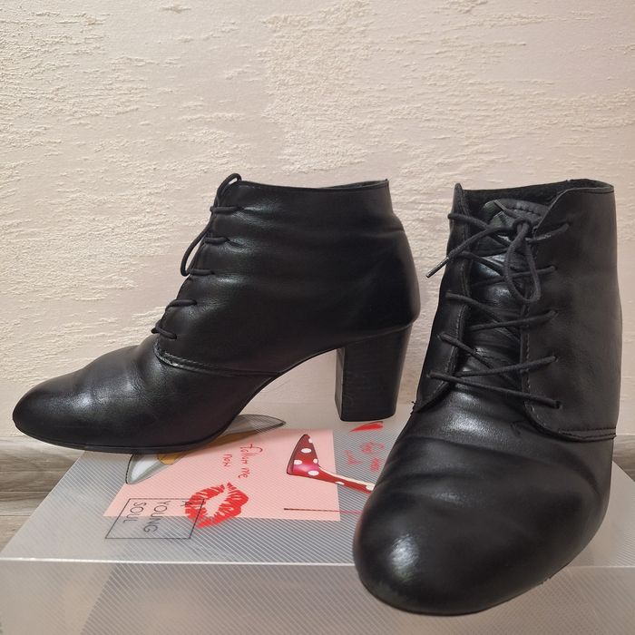 Дамски боти от ЕСТЕСТВЕНА КОЖА - 40