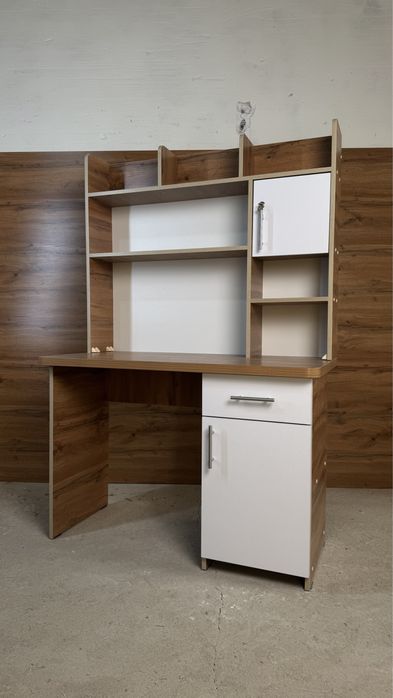 Стол письменный, Parta