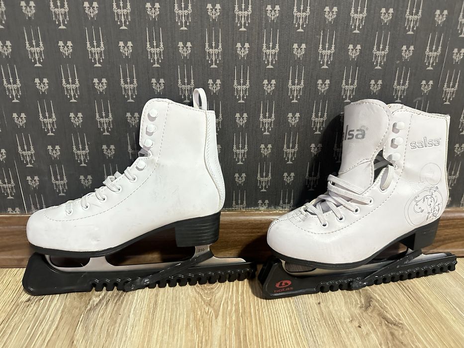 Коньки детские 33