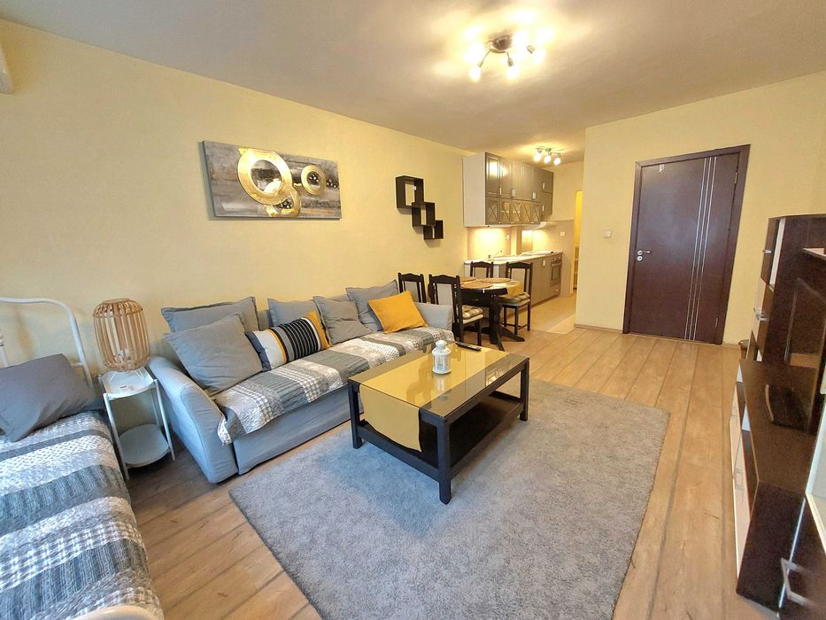 Двустаен нов апартамент, кв.Левски, Вива, срещу Била, до ТУ