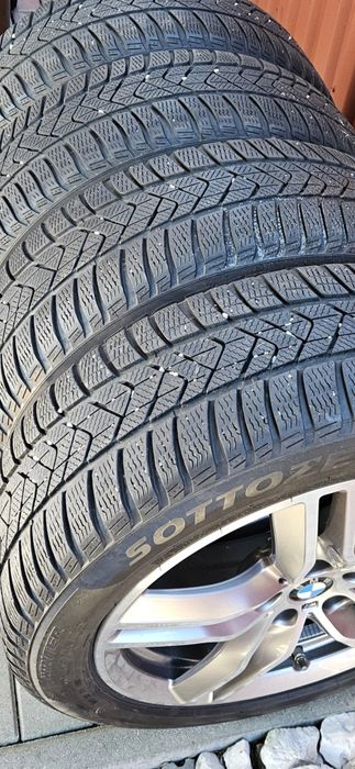 Jante Roti BMW X1 F48 X2 F39 M pachet / echipare iarna 225 50 18 Pirelli Winter Runflat cu steluță / profil 6 mm DOT 2021