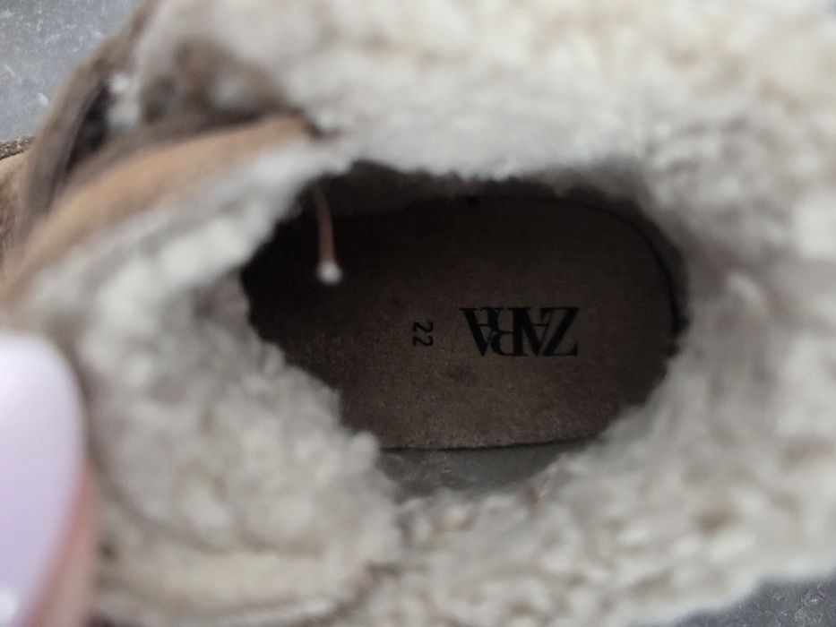 Ватирани боти Zara момче