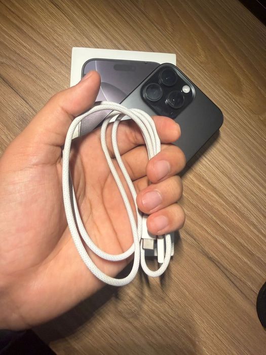 Iphone 16 pro max e-sim