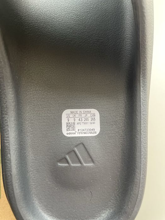 Adidas Yeezy Slide 43