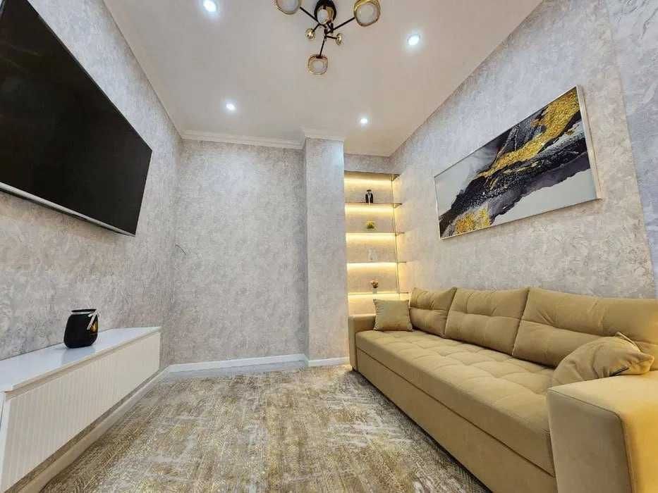 Аренда кв Максим горький  3-комнатная ул Буюк Ипак Йули