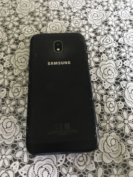 Продам телефон самсунг гелакси J3
