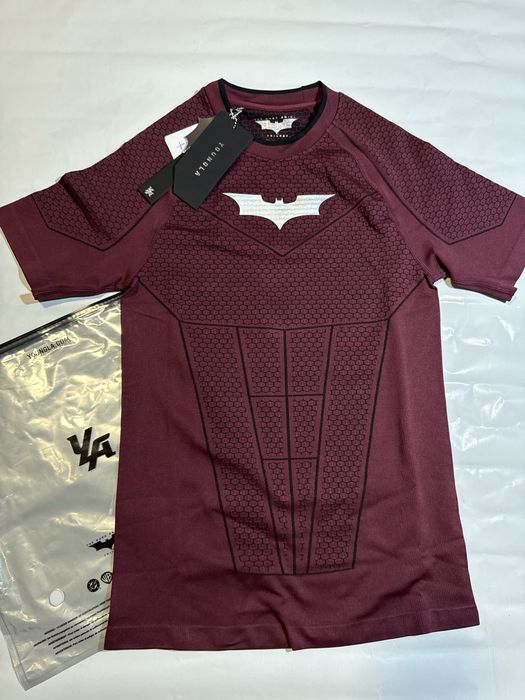 Tricou YoungLA x Batman (The Dark Knight) - Burgundy