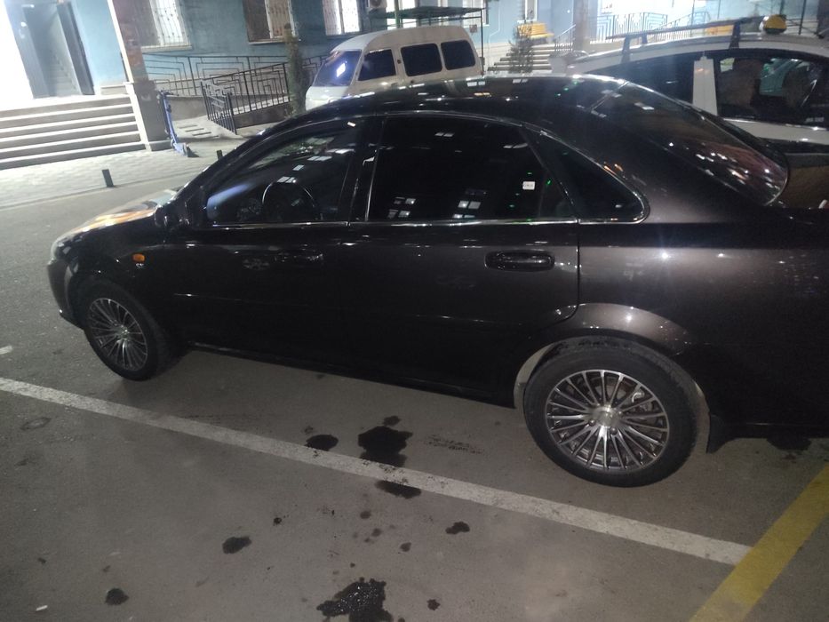 Gentra 2020 mexanika sotiladi