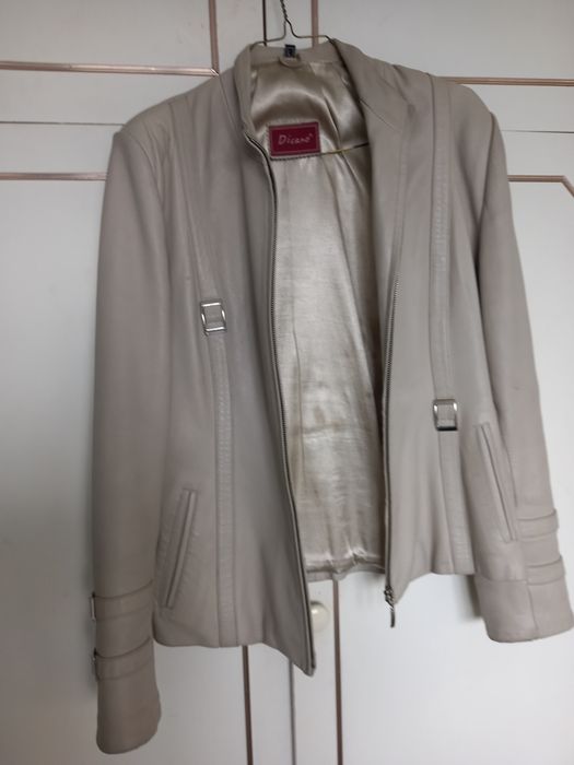 Дамско яке от естествена кожа,  шампанско. Размер L