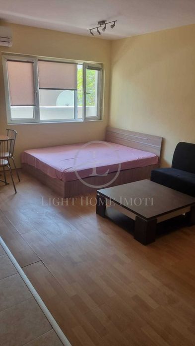 Продава се Едностаен апартамент в Пловдив, Кършияка - 40 кв.м за 2475 €/кв.м - Снимка #1