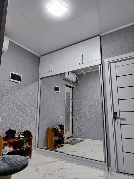 Продается квартира в Чирчике, 8 микрорайон