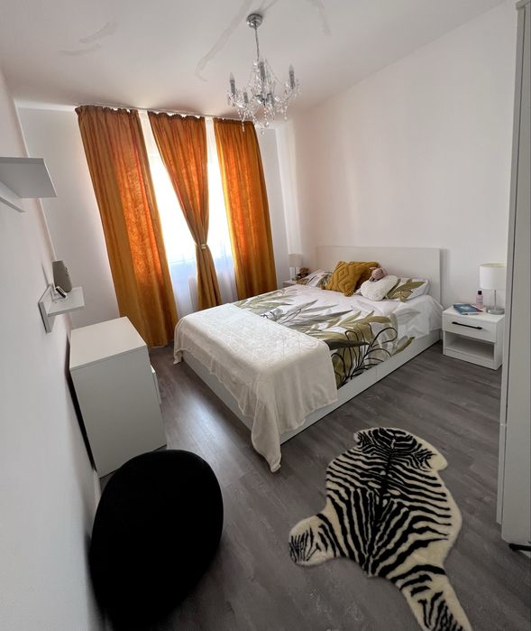 Apartament cu doua camere si loc de parcare