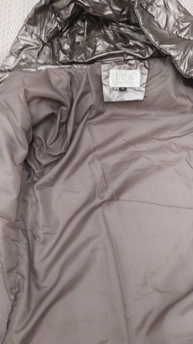 легкое стеганное пальто