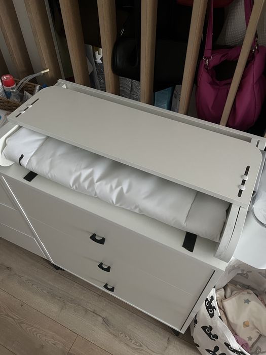 Продам кроватку манеж