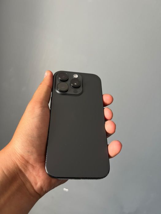 Iphone 16 Pro без ремонта