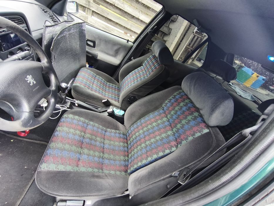 Peugeot 306, 2.0 hdi