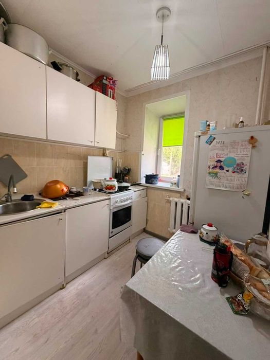 продам двух комнатную кваритру