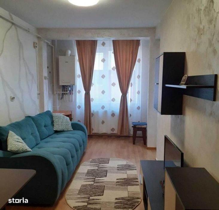 Apartament 2 Camere, 42mp, Etaj Intermediar, Zona Teilor — fotografia 1
