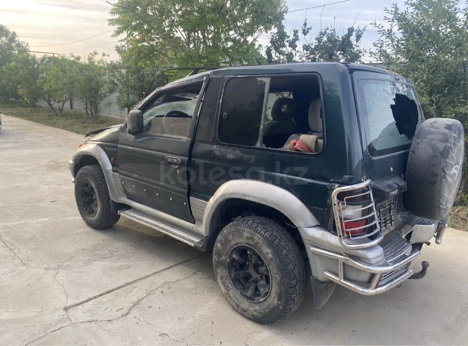 Митсубиси паджеро