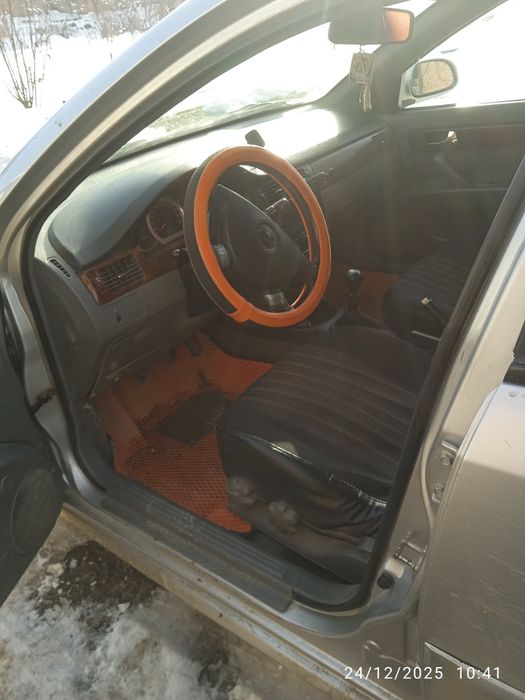 Машина сотилади 2013