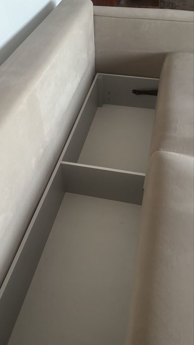 Продам диван в отличном  состоянии