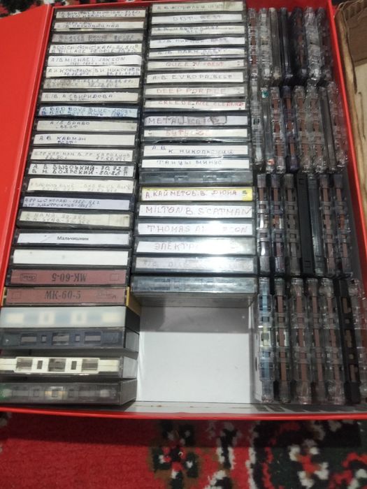 Продам аудиокассеты