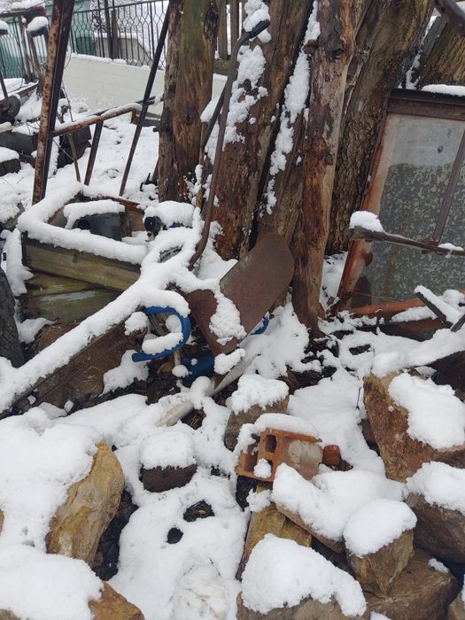 Продавам рало и браздилник