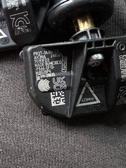 Senzori presiune roti Ford originali cod PR3T-1A180-CB