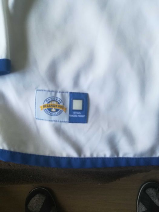 Редки футболни  фланелки