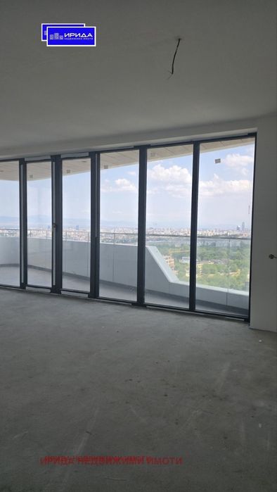 Продава се Многостаен апартамент в София, Кръстова вада - 204 кв.м за 1622 €/кв.м - Снимка #1
