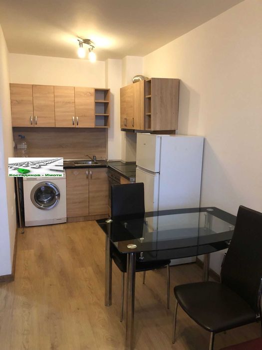 Дава се под наем Двустаен апартамент в Пловдив, Христо Смирненски - 70 кв.м за 435 € - Снимка #1