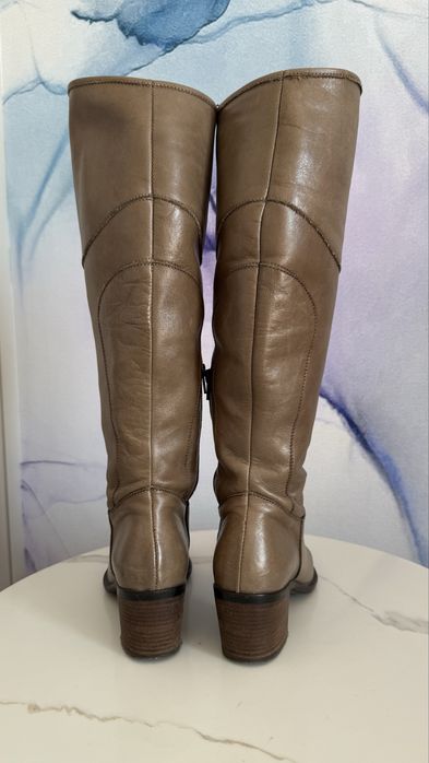 Продам сапоги женские