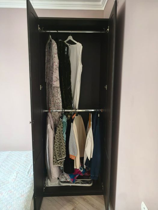 Срочно продам шкаф