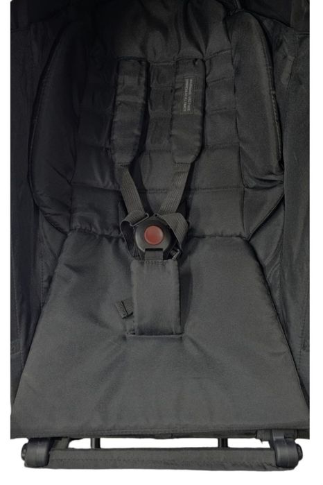 Продам детскую прогулочную  коляску!!!