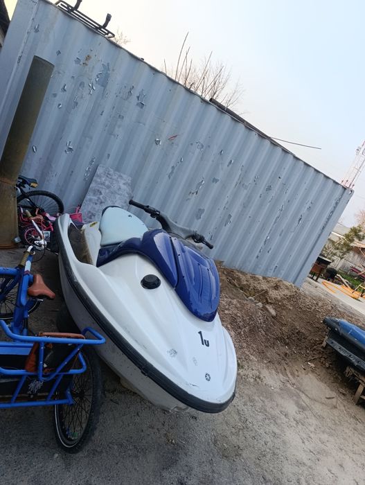Водный скутер Yamaha sport 1,1 гидроцикл