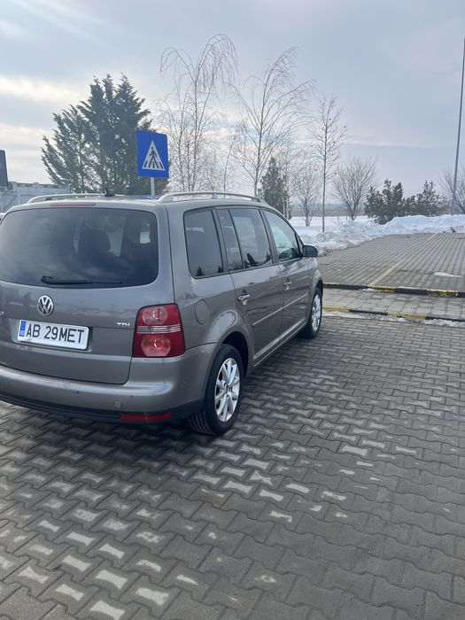 Vand touran 2008 impecabil