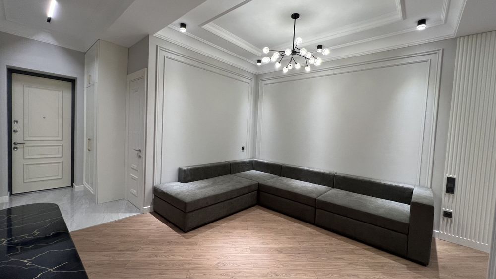 Сдается в аренду трёхкомнатная квартира бизнес класса на Махтумкули