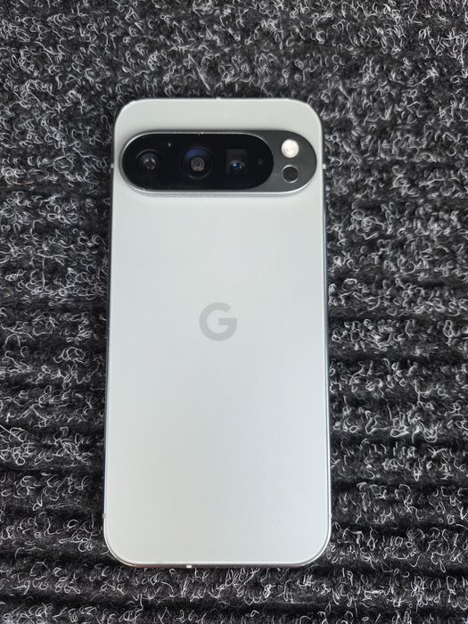 Vând/Schimb Google Pixel 9 Pro 5g 512g Impecabil Liber
