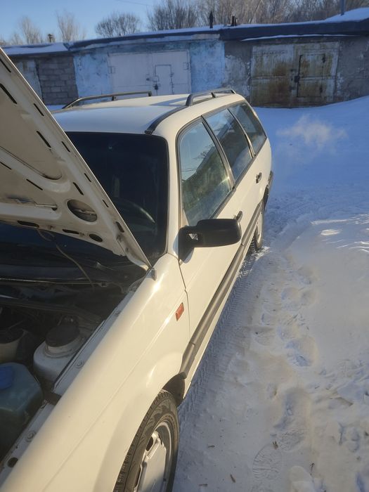 Продам Фольксваген Пассат Б3 универсал