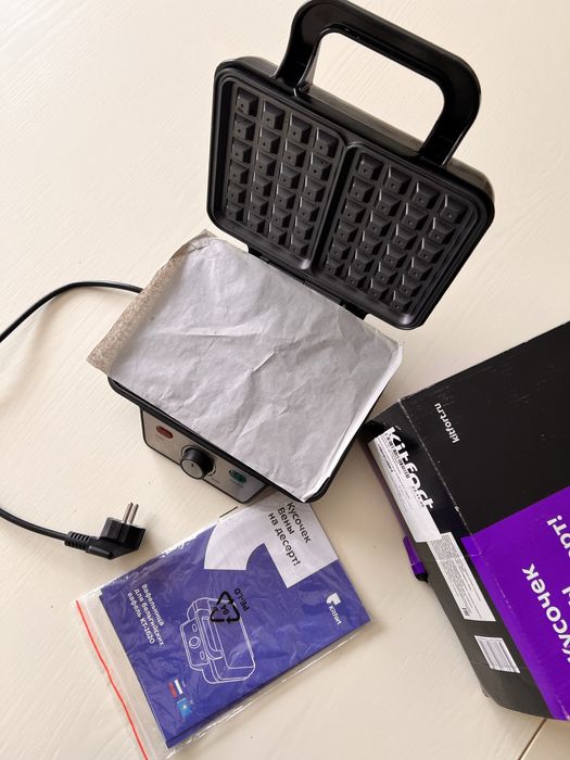 Продам Вафельницу