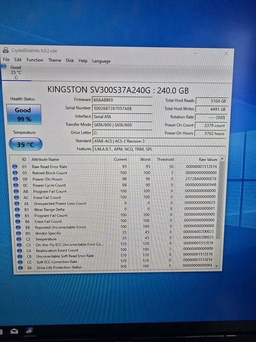 HP EliteDesk  705 G3, AMD A10, 8Gb Ram, 240 Gb Ssd