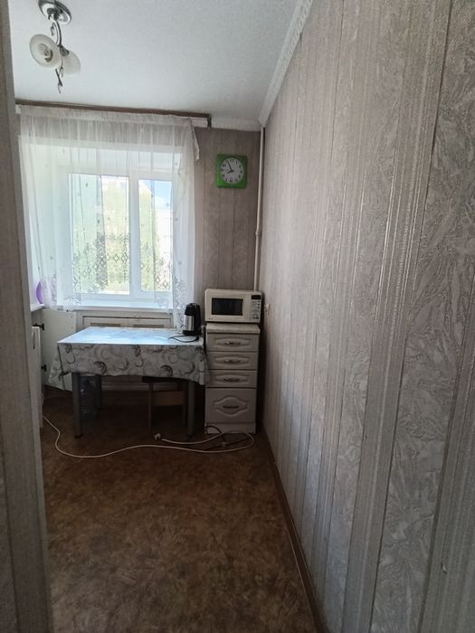 Продаётся 2 ком кв Назарбаева 64