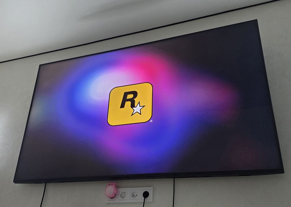 Продам PS5 Slim в хорошом состоянии
