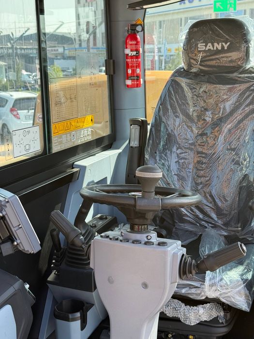 Экскаватор SANY Продается