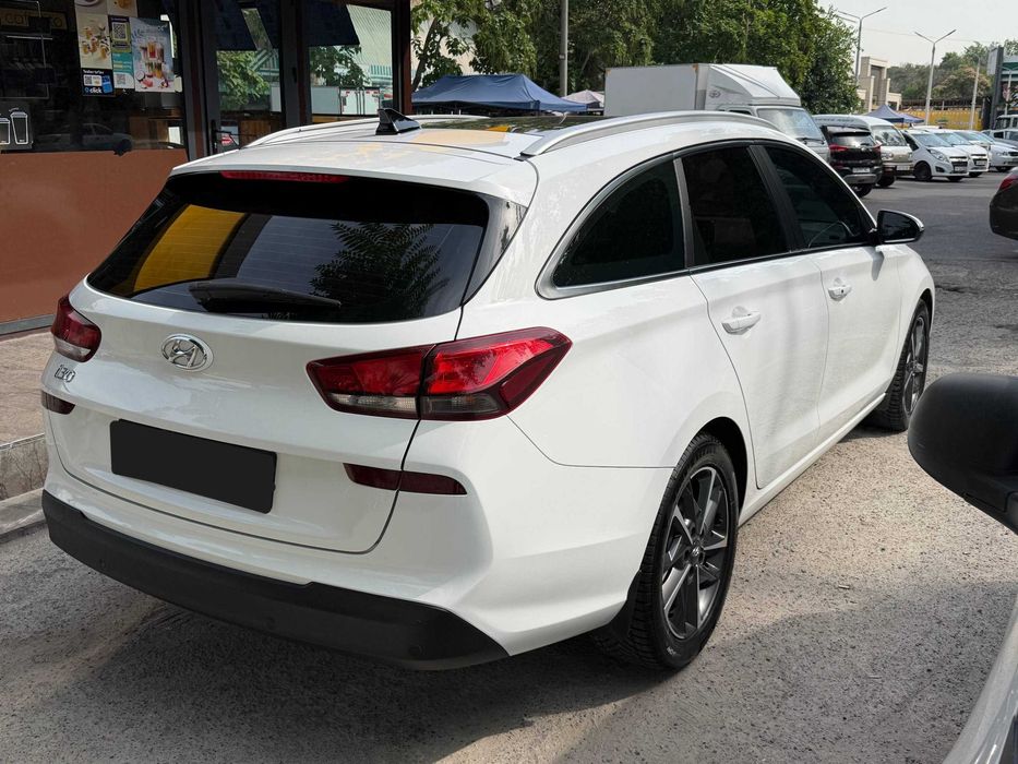 Продаётся Hyundai i30 в отличном состоянии (full complect)