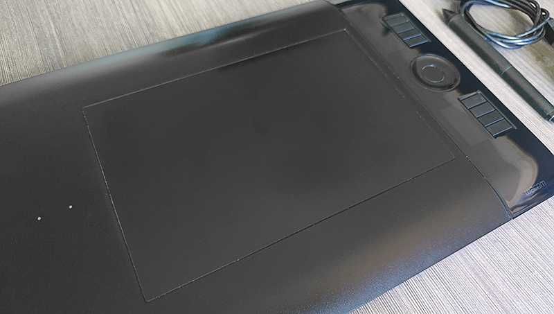 Безжичен (bluetooth) графичен таблет Wacom Intuos Medium