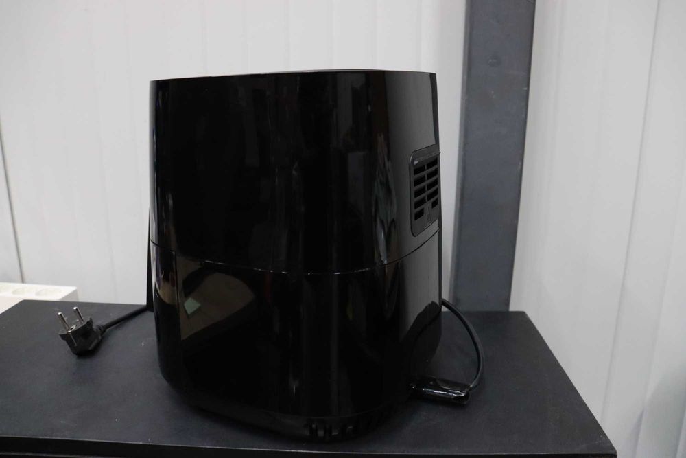 Фритюрник с горещ въздух Philips Airfryer Essentials HD9252 4.1л 1400W