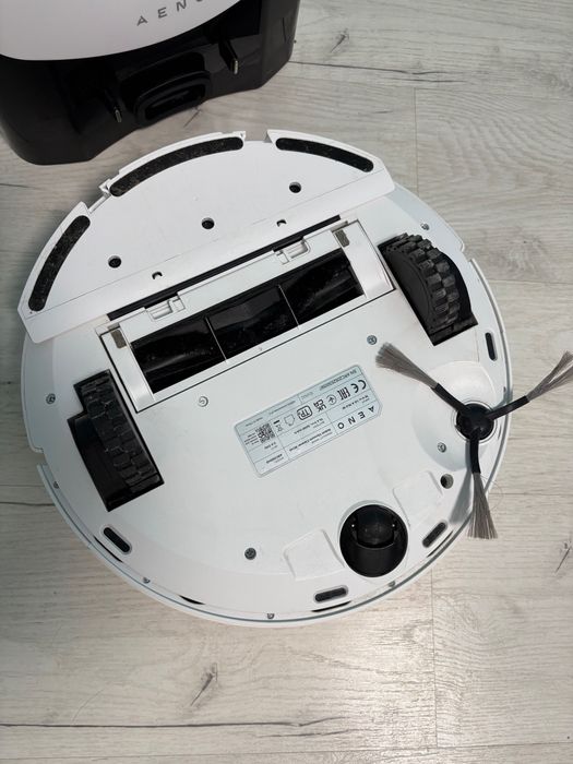 Прахосмукачка робот + моп със станция за самопочистване - Aeno