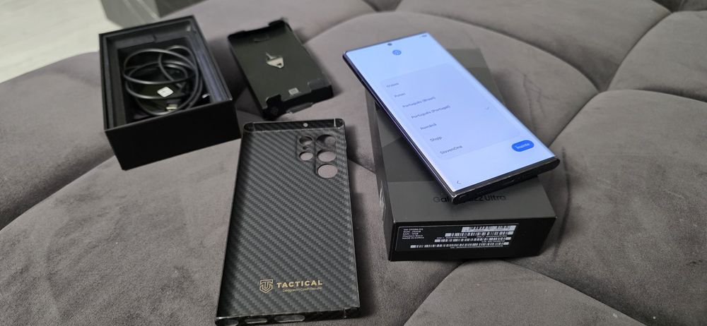 Vand Samsung S22 Ultra Black 256 Gb