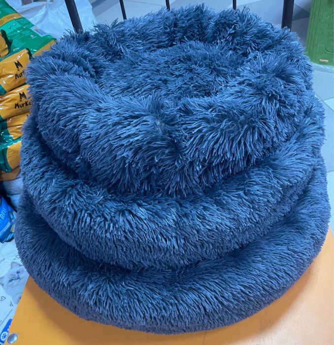 Лежаки для кошек и собак